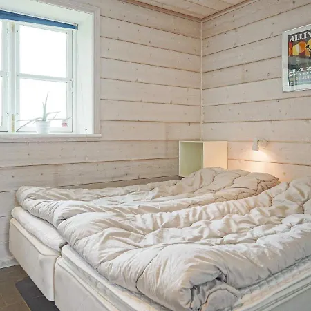 6 Person Holiday In Allinge-Sandvig